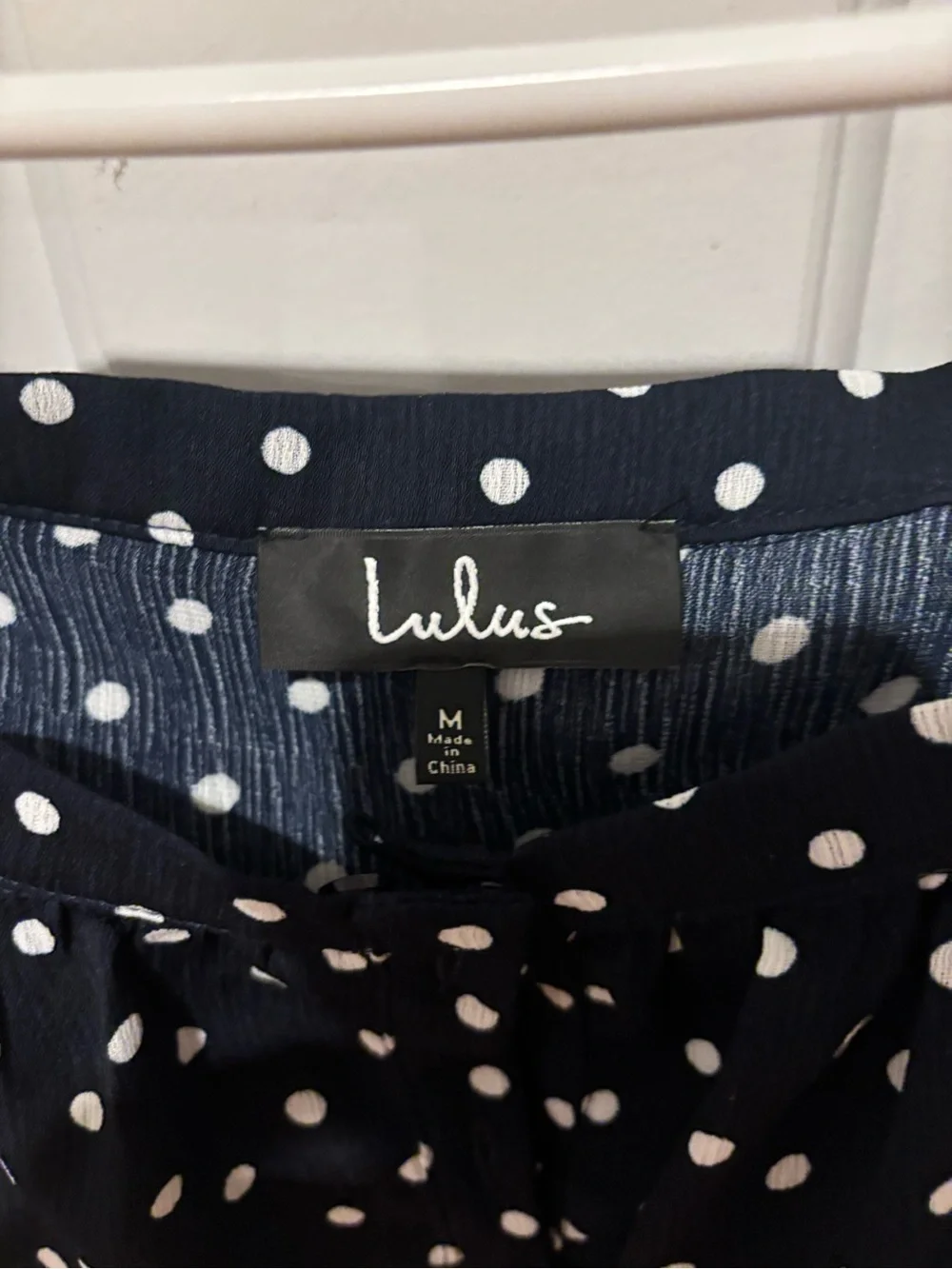 Lulus playful off